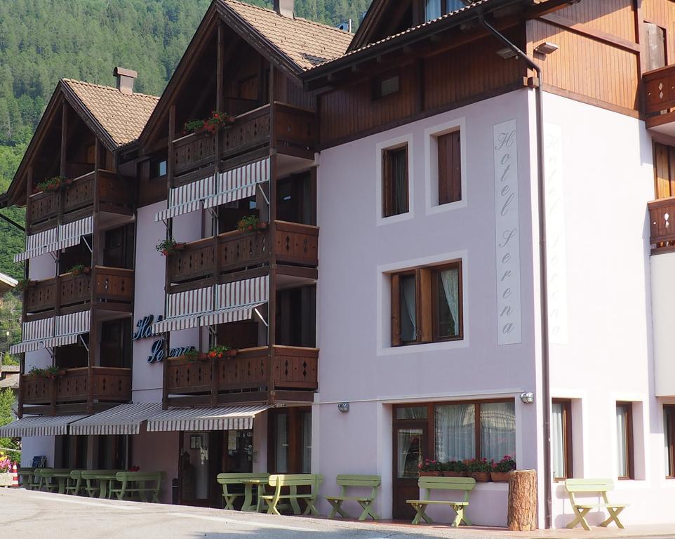 Hotel Serena 디마로 외부 사진